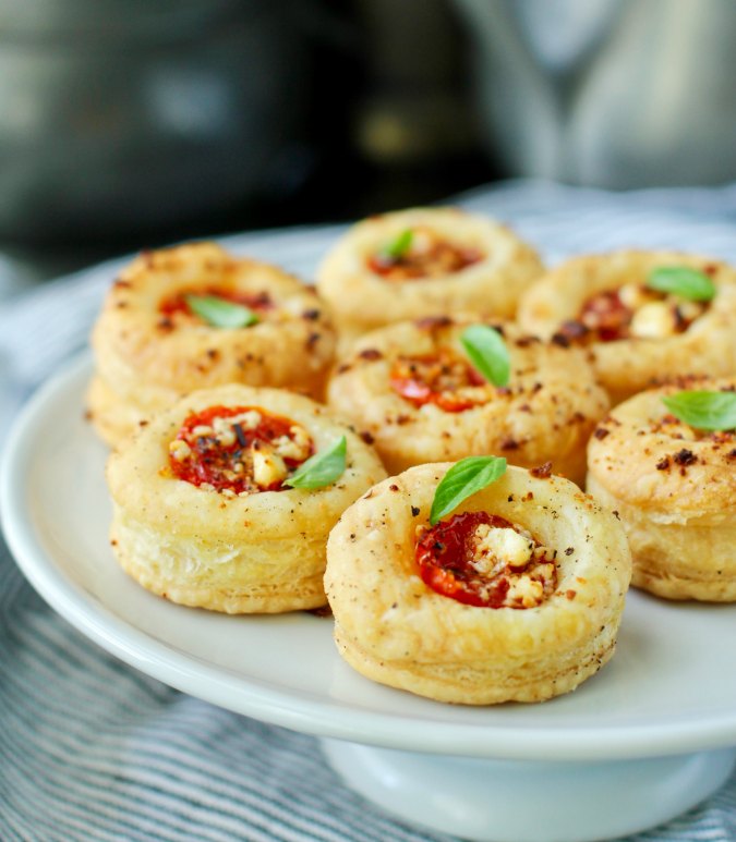 Tomato, Goat Cheese & Caramelised Onion Mini Quiche with Tomatoes